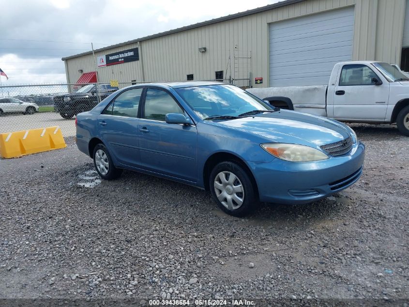 2002 Toyota Camry Le VIN: 4T1BE32K52U537979 Lot: 39438654