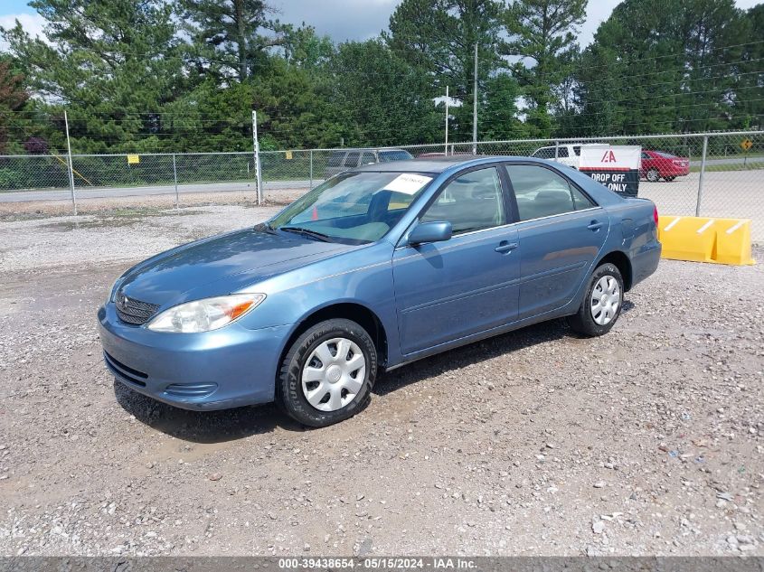 2002 Toyota Camry Le VIN: 4T1BE32K52U537979 Lot: 39438654