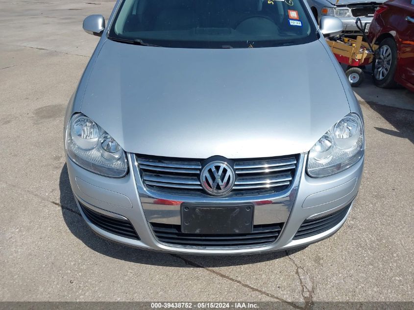 2009 Volkswagen Jetta Wolfsburg Edition VIN: 3VWRJ71K49M013628 Lot: 39438752