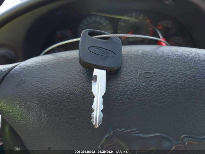 1999 Ford Mustang Gt VIN: 1FAFP45X7XF122029 Lot: 39438992