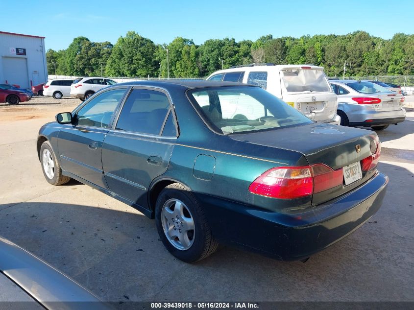 1998 Honda Accord Ex V6 VIN: 1HGCG1657WA022163 Lot: 39439018