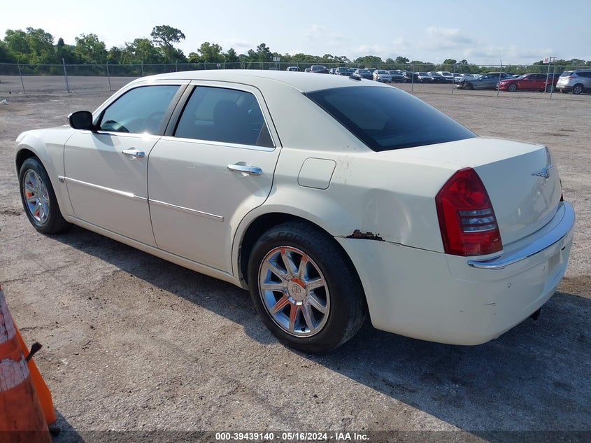 2006 Chrysler 300C VIN: 2C3LA63H26H441183 Lot: 39439140