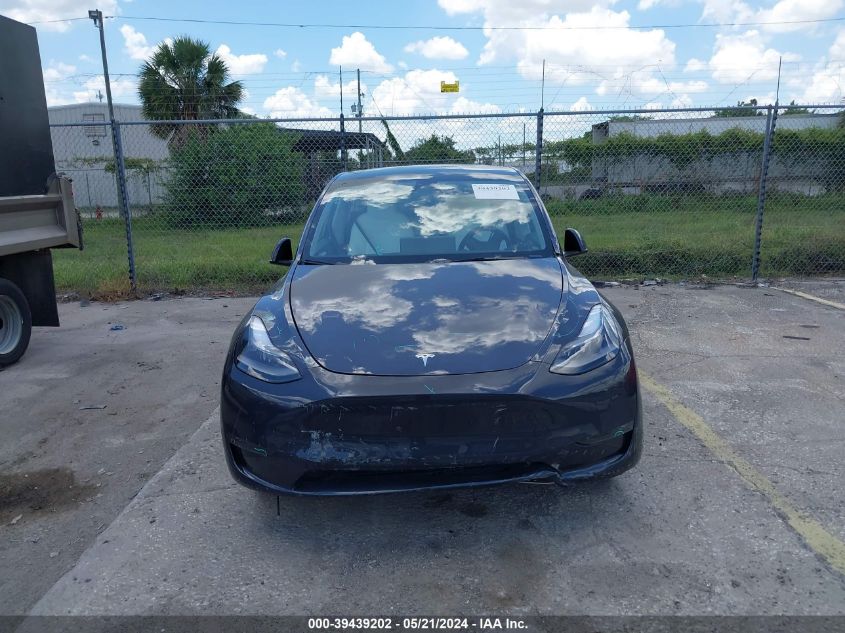 2024 Tesla Model Y Long Range Dual Motor All-Wheel Drive VIN: 7SAYGDEE7RA248156 Lot: 39439202