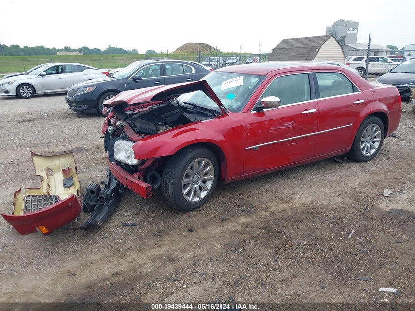 2009 Chrysler 300C VIN: 2C3KA63TX9H555498 Lot: 39439444