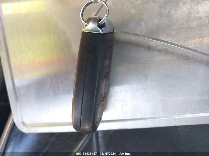 2018 Chrysler 300 Limited VIN: 2C3CCAEG8JH207964 Lot: 39439447