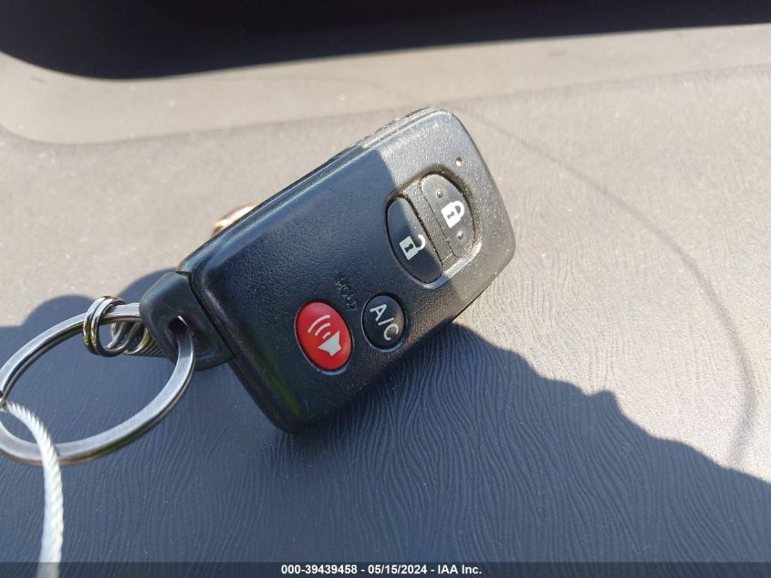 2014 Toyota Prius Plug-In VIN: JTDKN3DP1E3051189 Lot: 39439458