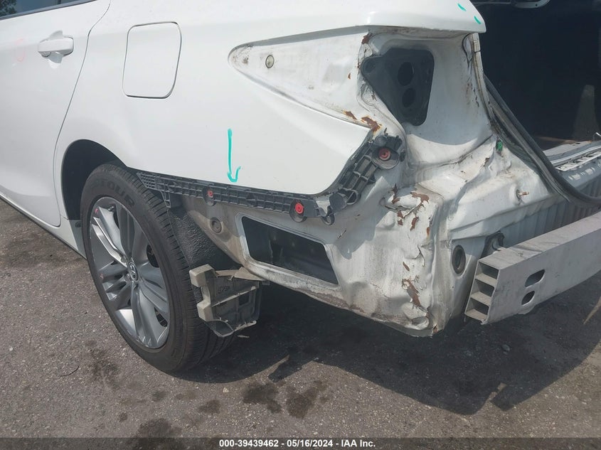 2016 Toyota Camry Se VIN: 4T1BF1FK7GU157884 Lot: 39439462