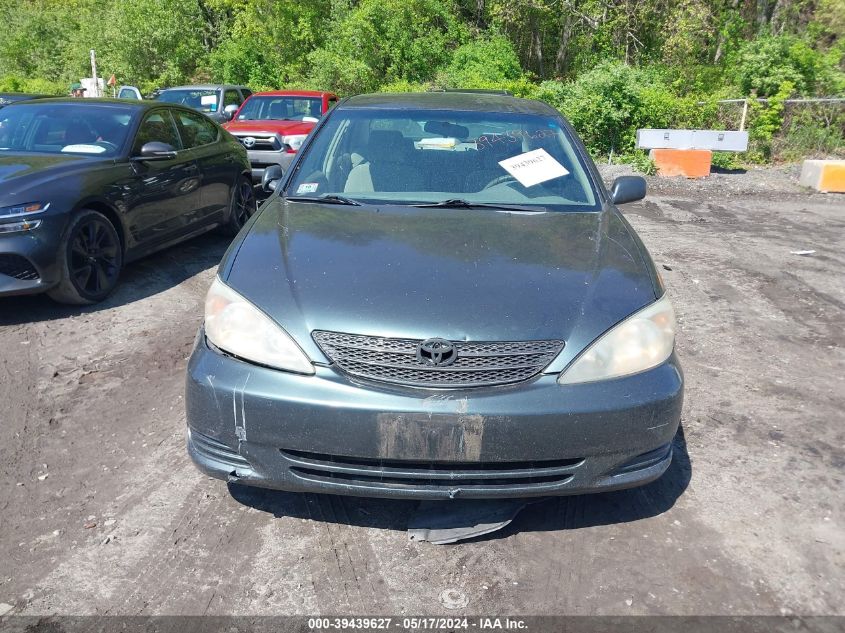 2002 Toyota Camry Le V6 VIN: 4T1BF32K62U530603 Lot: 39439627