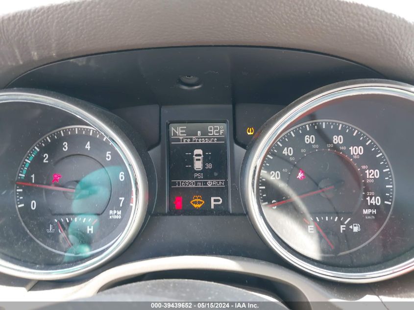 2011 Jeep Grand Cherokee Laredo VIN: 1J4RS4GG2BC589205 Lot: 39439652