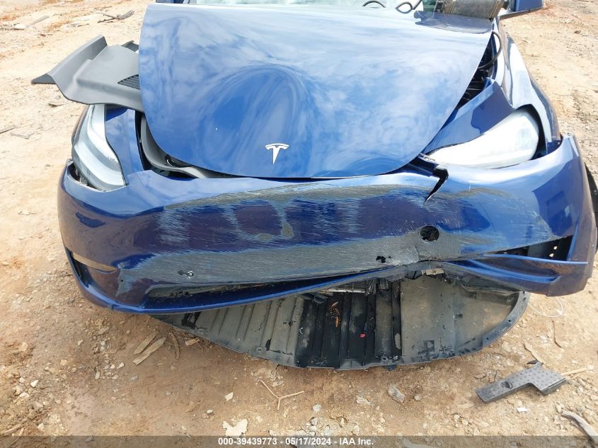 2021 Tesla Model Y Long Range Dual Motor All-Wheel Drive VIN: 5YJYGDEE2MF129374 Lot: 39439773