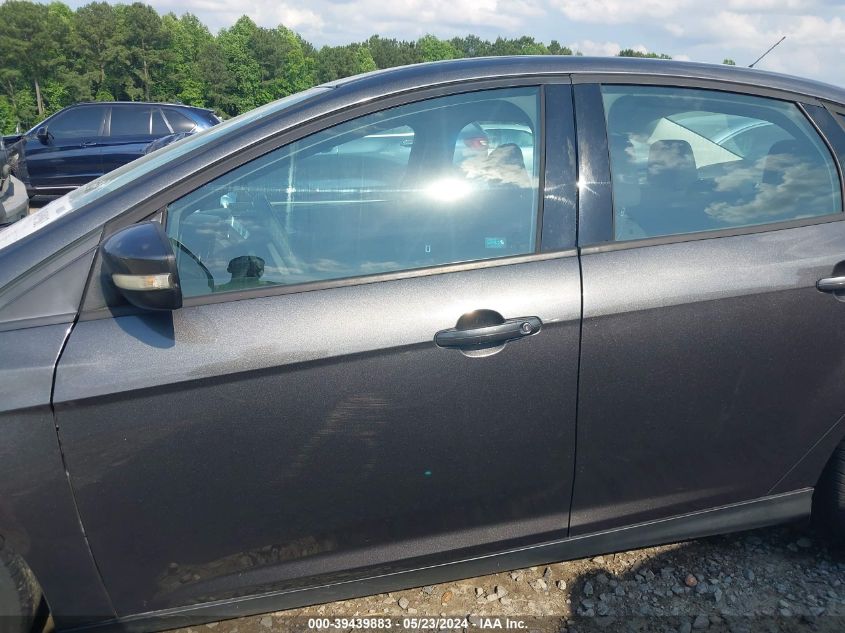 2015 Ford Focus Se VIN: 1FADP3F22FL381807 Lot: 39439883