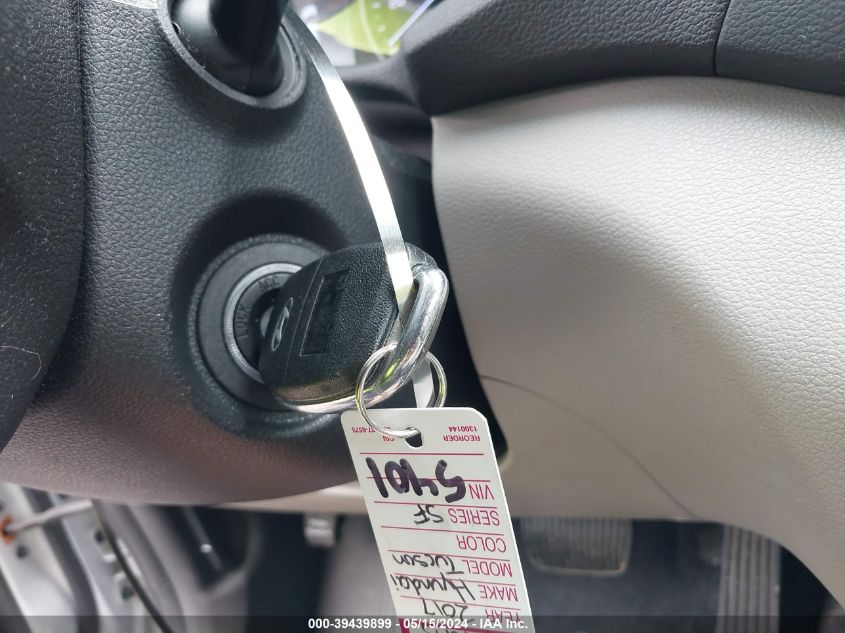 2017 Hyundai Tucson Se VIN: KM8J3CA40HU273048 Lot: 39439899