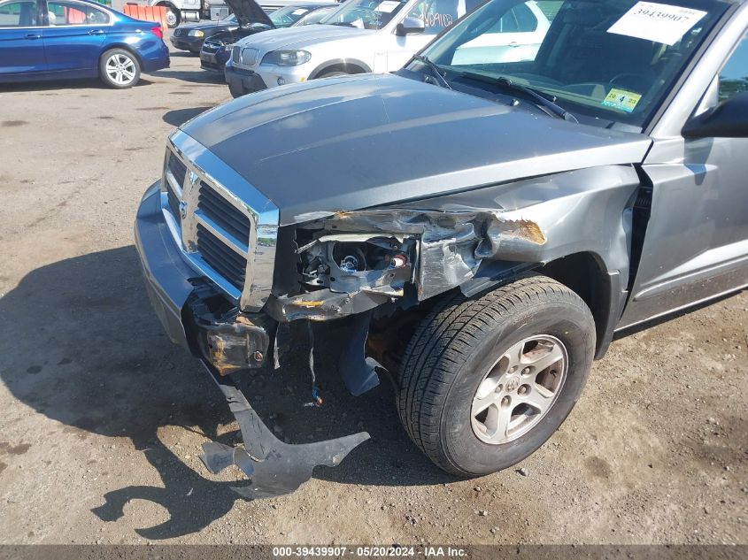 2005 Dodge Dakota Slt VIN: 1D7HW48N45S290589 Lot: 39439907