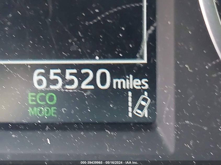 2017 TOYOTA RAV4 LE - JTMBFREVXHJ159582