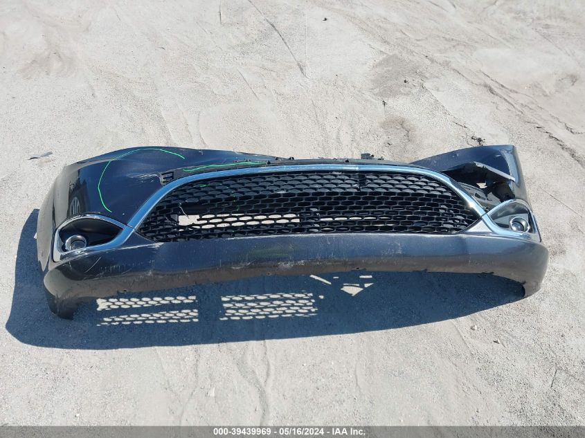 2019 Chrysler Pacifica Touring L VIN: 2C4RC1BG8KR624779 Lot: 39439969