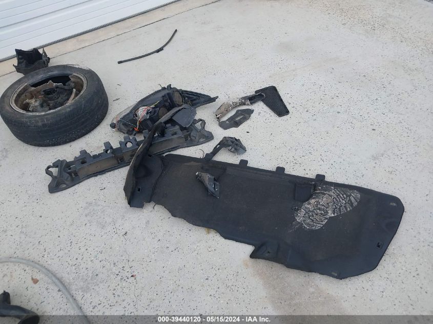 2012 Ford Focus Sel VIN: 1FAHP3M28CL324978 Lot: 39440120