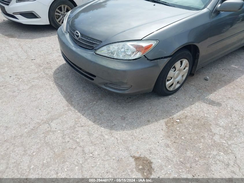 2003 Toyota Camry Le VIN: 4T1BE32K13U705330 Lot: 39440177