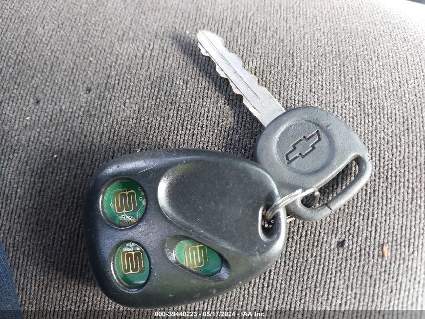 2006 Chevrolet Silverado 1500 Lt1 VIN: 1GCEK19B16Z255271 Lot: 39440223