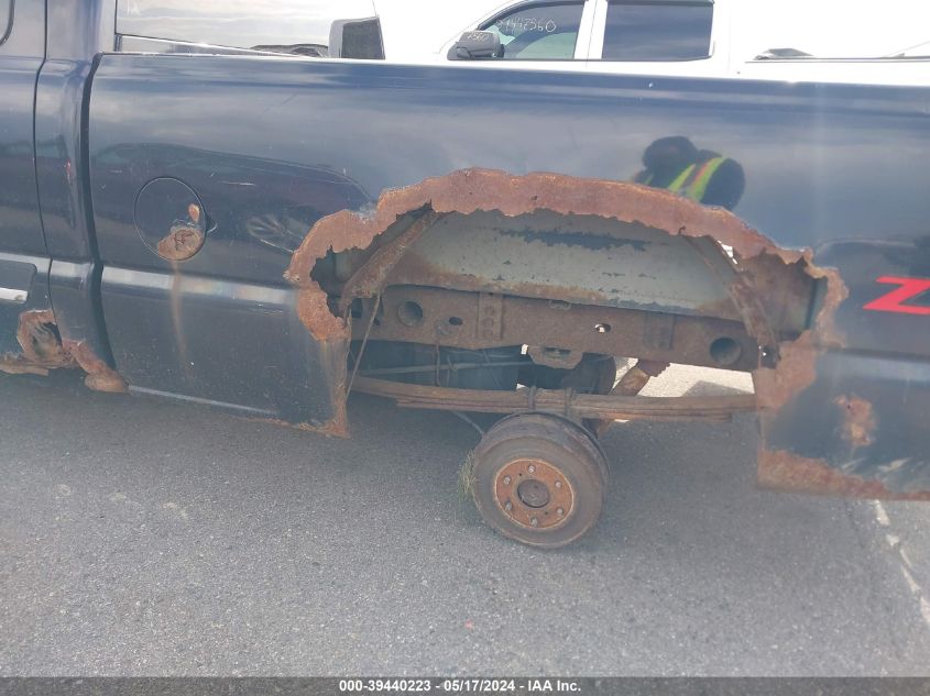 2006 Chevrolet Silverado 1500 Lt1 VIN: 1GCEK19B16Z255271 Lot: 39440223