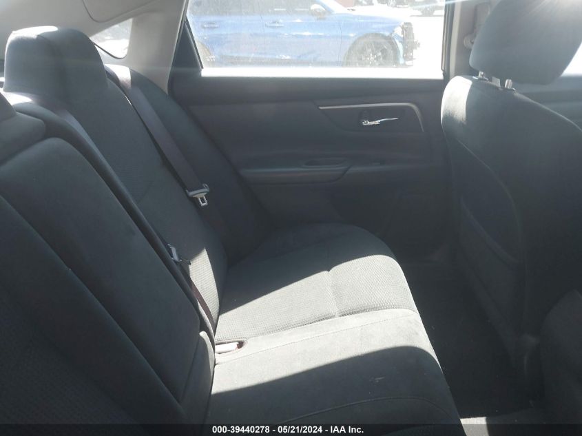 2015 Nissan Altima 2.5 VIN: 1N4AL3AP1FC442548 Lot: 39440278