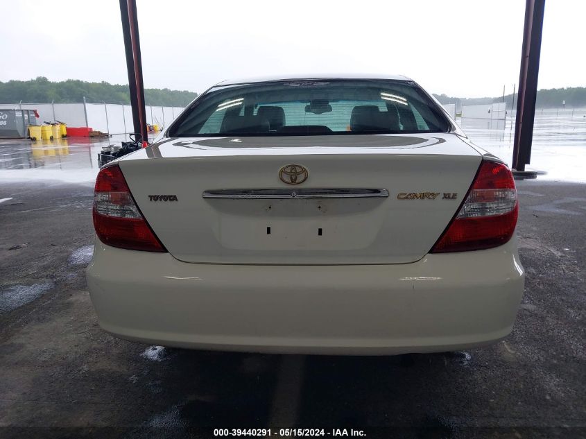 2002 Toyota Camry Xle VIN: 4T1BE30K42U062554 Lot: 39440291