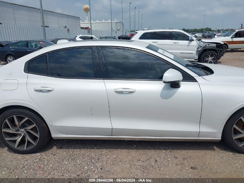 2020 Volvo S60 T6 Momentum VIN: 7JRA22TK4LG072758 Lot: 39440298