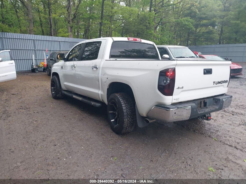 2015 Toyota Tundra 1794 5.7L V8 VIN: 5TFAY5F13FX435864 Lot: 39440392