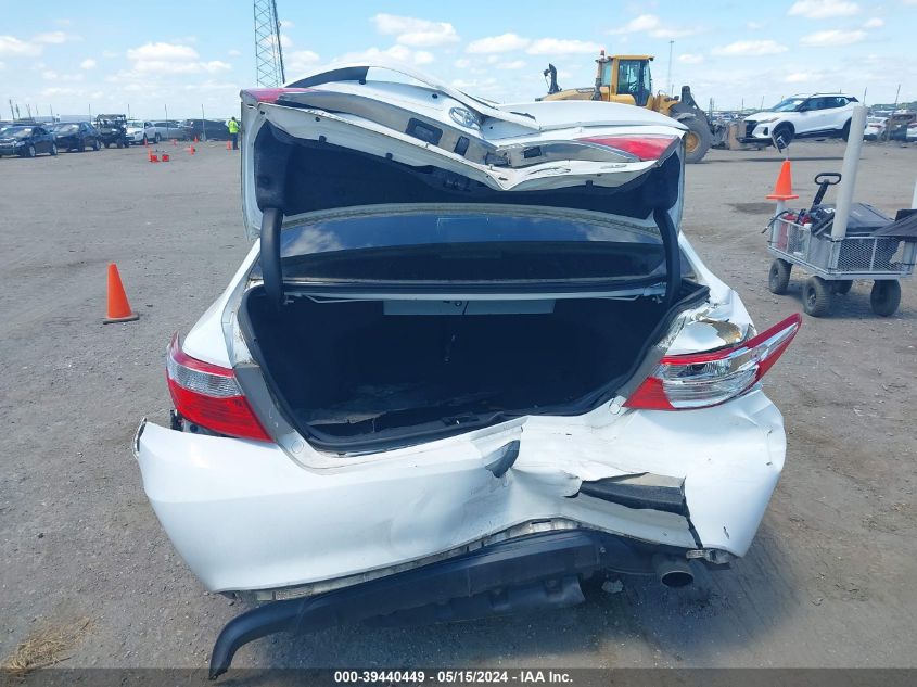 2016 Toyota Camry Se VIN: 4T1BF1FK5GU121028 Lot: 39440449