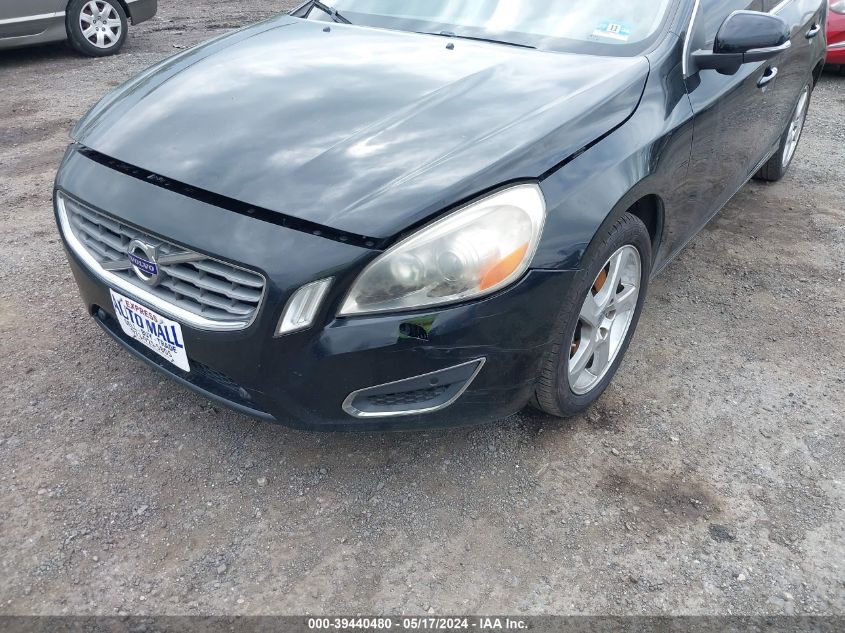 2013 Volvo S60 T5/T5 Platinum/T5 Premier/T5 Premier Plus VIN: YV1612FS5D2184819 Lot: 39440480