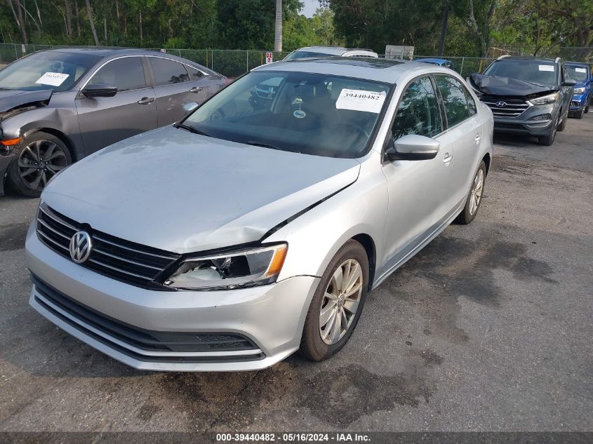 2015 Volkswagen Jetta 2.0L Tdi Se VIN: 3VWLA7AJXFM201594 Lot: 39440482