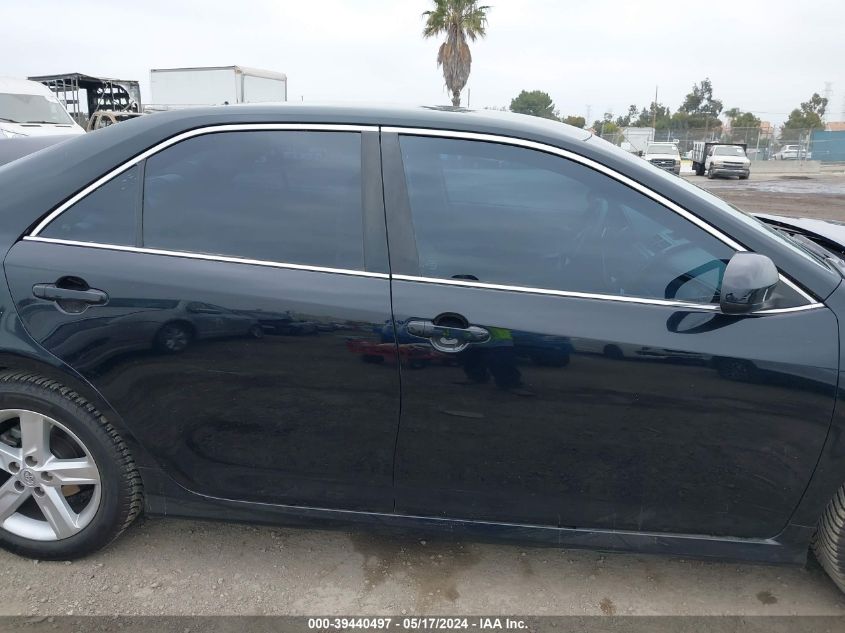 2014 Toyota Camry Se VIN: 4T1BF1FK3EU828125 Lot: 39440497