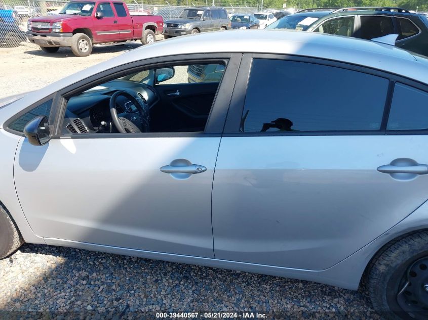 2017 Kia Forte Lx VIN: 3KPFK4A72HE031521 Lot: 39440567