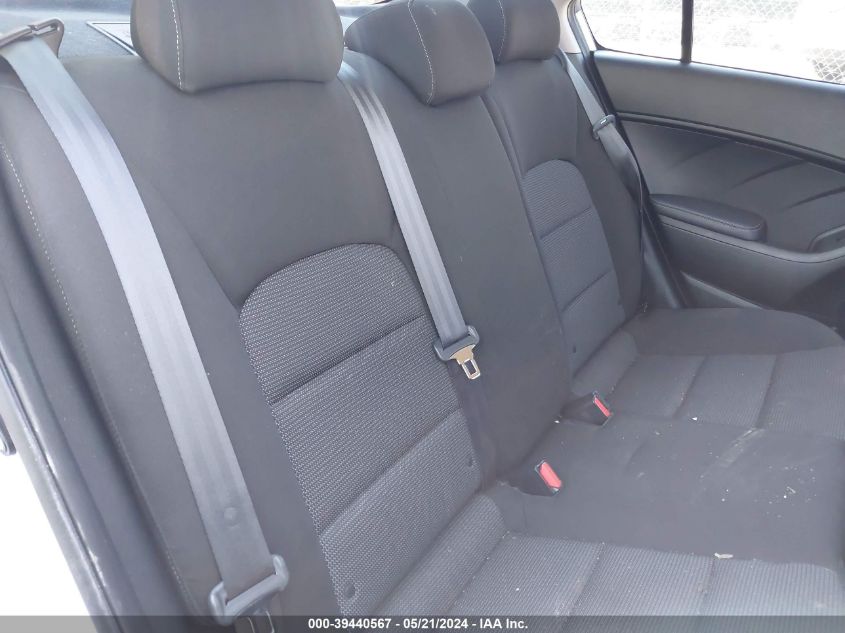 2017 Kia Forte Lx VIN: 3KPFK4A72HE031521 Lot: 39440567