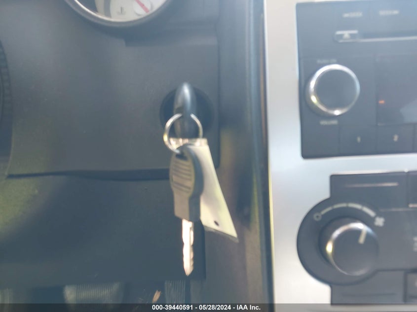 2010 Dodge Charger VIN: 2B3CA4CD7AH110879 Lot: 39440591