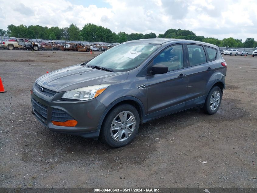 2013 Ford Escape S VIN: 1FMCU0F73DUD75686 Lot: 39440643