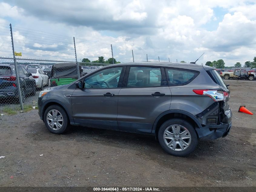 2013 Ford Escape S VIN: 1FMCU0F73DUD75686 Lot: 39440643