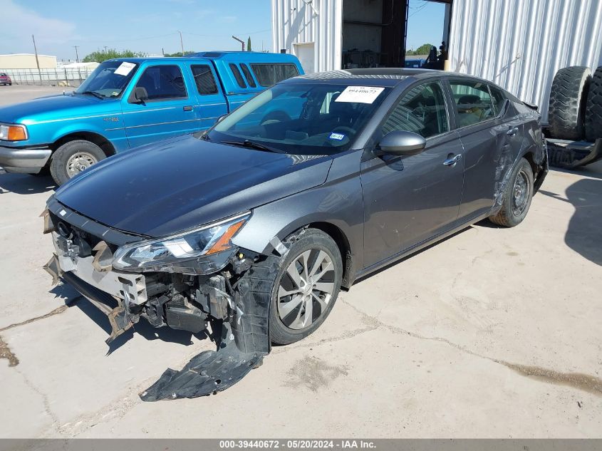 1N4BL4BV2LN320482 2020 NISSAN ALTIMA - Image 2