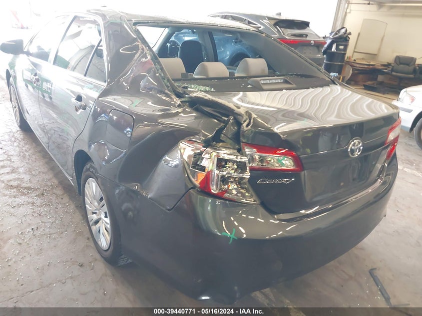 2012 Toyota Camry Le VIN: 4T4BF1FK1CR235768 Lot: 39440771