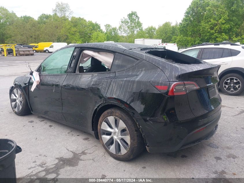 2023 Tesla Model Y Awd/Long Range Dual Motor All-Wheel Drive VIN: 7SAYGDEE0PF644655 Lot: 39440774