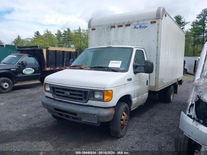 2005 Ford E-350 Cutaway Standard VIN: 1FDWE35L45HB24017 Lot: 39440834