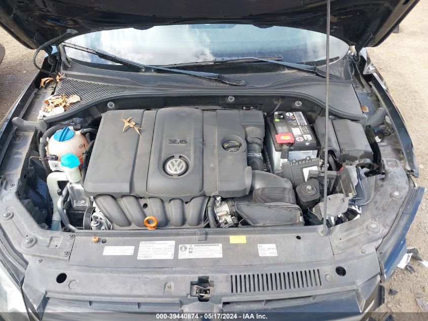 2012 Volkswagen Passat 2.5L Se VIN: 1VWBP7A35CC025966 Lot: 39440874