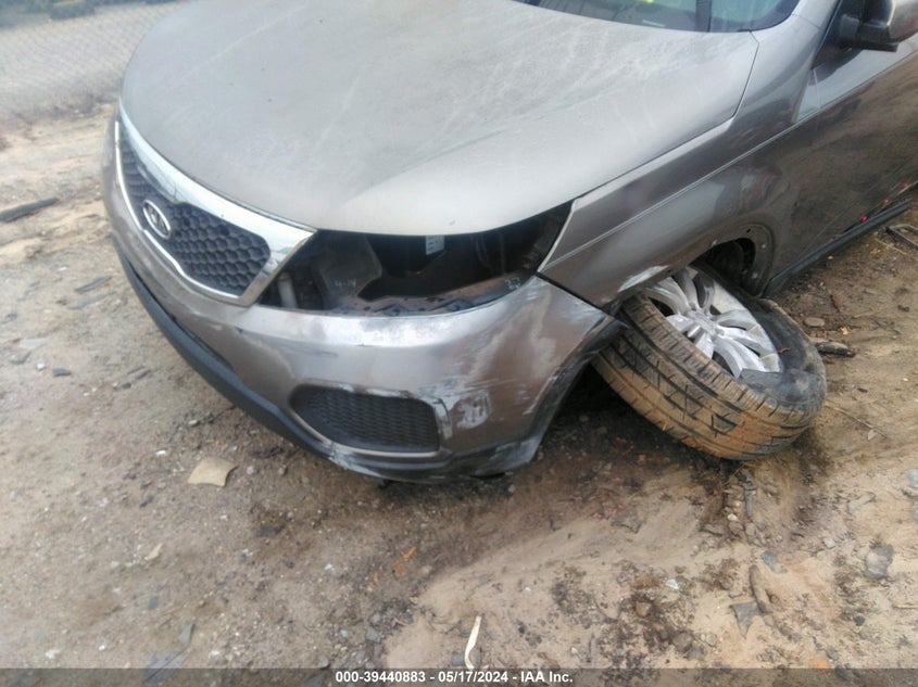 2011 Kia Sorento Lx V6 VIN: 5XYKT4A26BG048798 Lot: 39440883