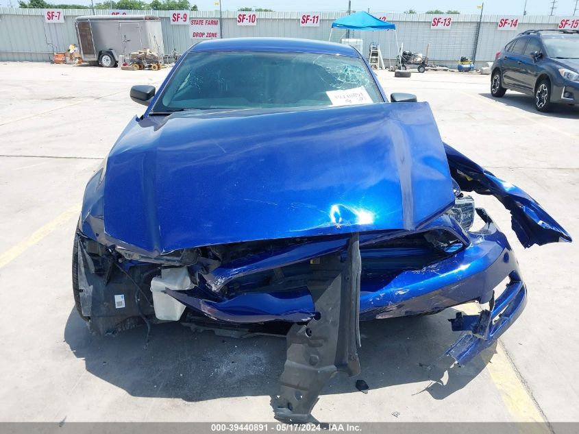 2014 Ford Mustang V6 VIN: 1ZVBP8AM8E5318461 Lot: 39440891