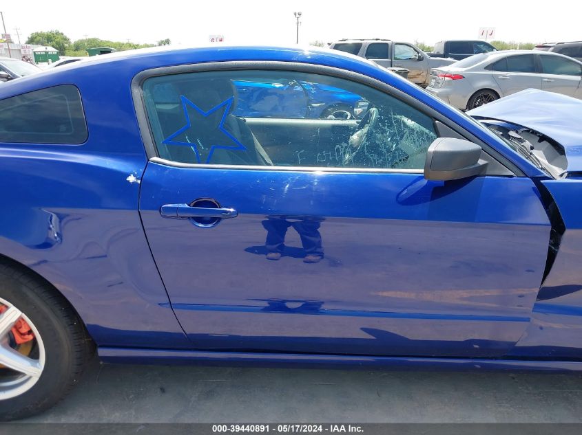 2014 Ford Mustang V6 VIN: 1ZVBP8AM8E5318461 Lot: 39440891