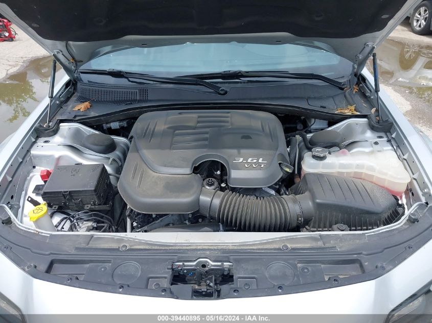 2023 Chrysler 300 300S VIN: 2C3CCABG7PH580863 Lot: 39440895