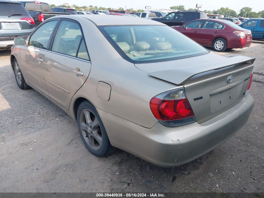 2005 Toyota Camry Se V6 VIN: 4T1BA32K05U074598 Lot: 39440938