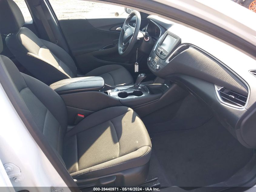 2016 CHEVROLET MALIBU LT - 1G1ZE5ST3GF202117