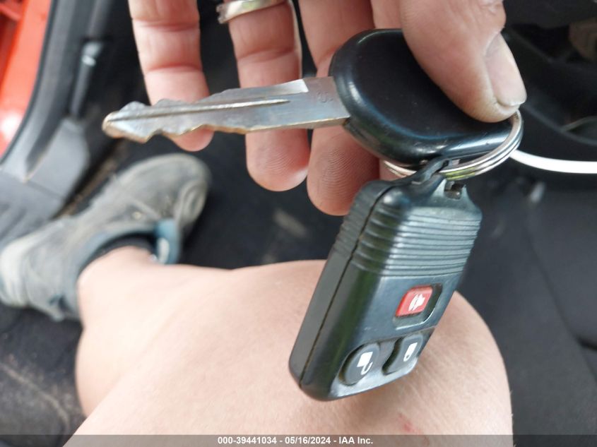 2008 Ford Explorer Xlt VIN: 1FMEU63E88UA28858 Lot: 39441034