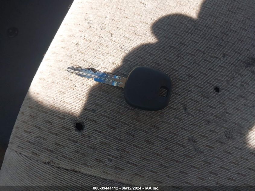 2003 Toyota Camry Le VIN: 4T1BE30K53U680645 Lot: 39441112