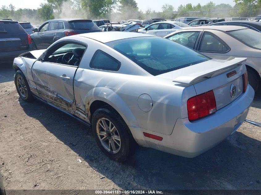 2005 Ford Mustang V6 Deluxe/V6 Premium VIN: 1ZVFT80N255248902 Lot: 39441181